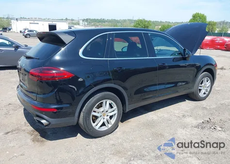 2016 Porsche Cayenne из США, поврежденный, VIN WP1AA2A26GLA09709